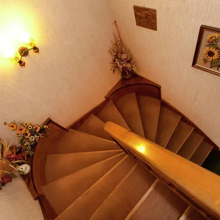 In Near St Anton Slopes Apartment *