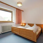 In Near St Anton Slopes شقة بيتنيو آم أرلبرغ