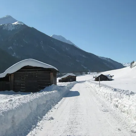 شقة In Near St Anton Slopes بيتنيو آم أرلبرغ
