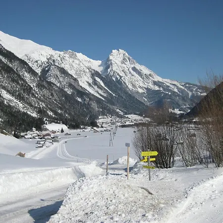 아파트 In Near St Anton Slopes 페트노이 암 아를베르크